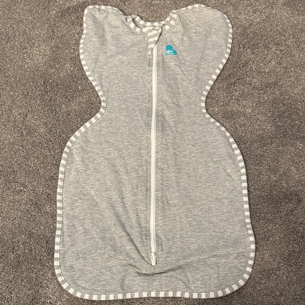 Love to dream swaddle up gray